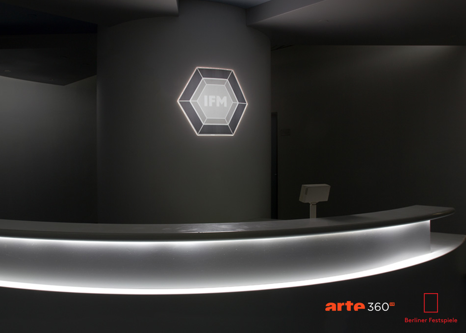 Immersive Theater and VR Spaces