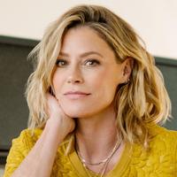 photo of Julie Bowen