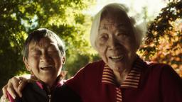 Nǎi Nai & Wài Pó (Grandma & Grandma)