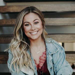 photo of Shawn Johnson