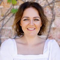 photo of Natalie Kradolfer
