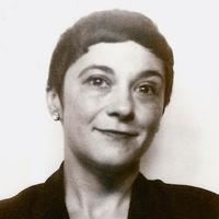 photo of Danielle Linzer