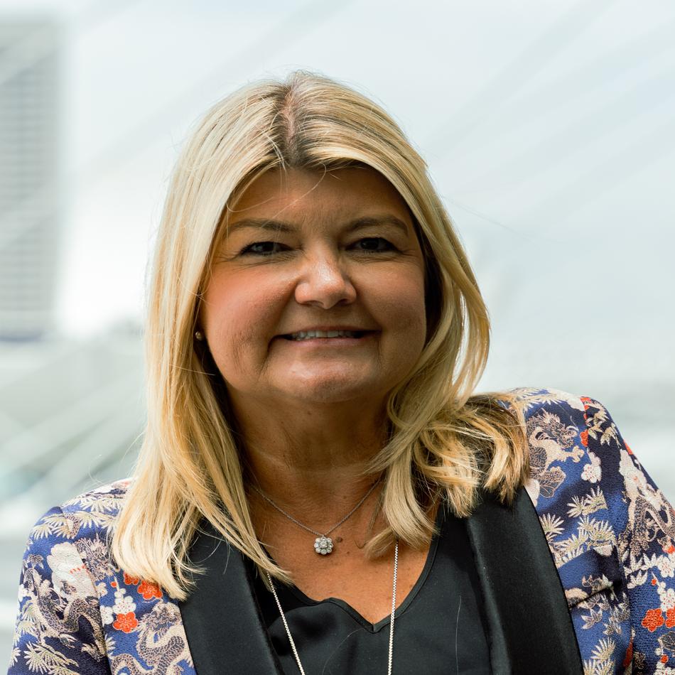 Sandy Carter