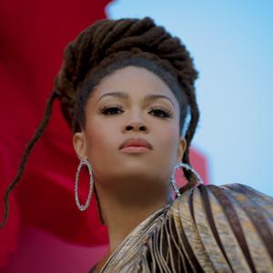 photo of Valerie June