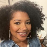 photo of Ashley Thomas