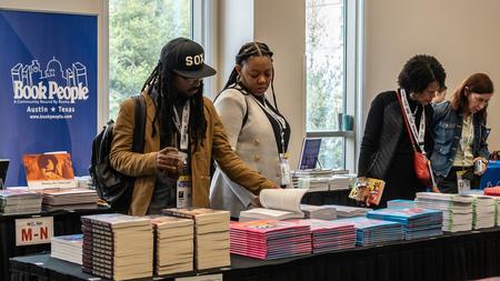 Erin Geiger Smith Book Signing