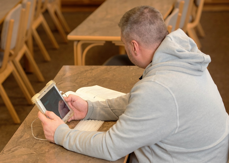Last Mile to Last Cell: Online Education in Prison