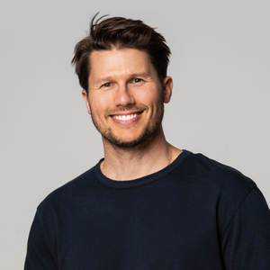 photo of Jason Dundas