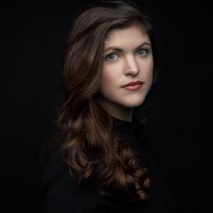 Lauren Shippen