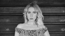 Holly Macve