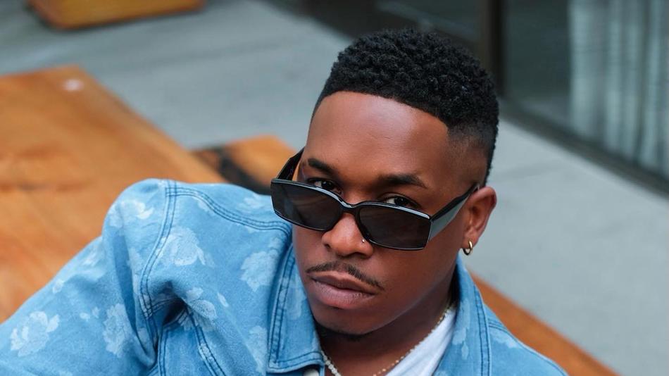  Antonio Ramsey (Host) Illustration 